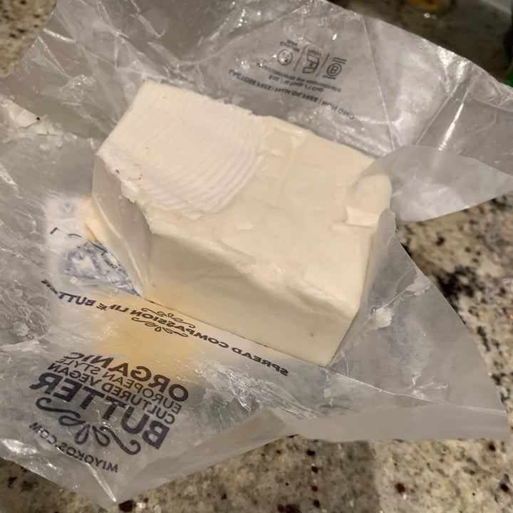 photo of Miyoko's Creamery European Style Cultured Vegan Butter Unsalted shared by @brunellab on  05 Dec 2022 - review