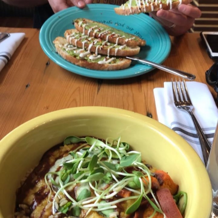 photo of Cafe Gratitude I am Fulfilled shared by @knorthway on  04 Mar 2021 - review