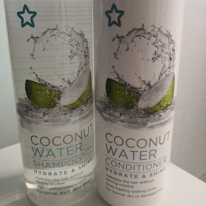 photo of Superdrug Store plc Coconut conditioner shared by @iwonagawin on  08 May 2020 - review