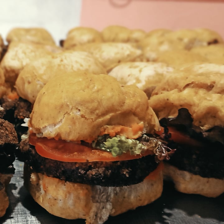 review photo of Metapata Comida Vegana Burger shared by @azulhxcvegan on 26 Feb 2021 - review