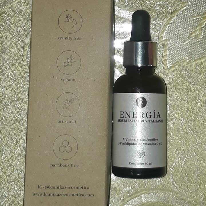 photo of Kamikaze Cosmetica Serum Facial Revitalizante shared by @yardenrused on  29 Oct 2020 - review