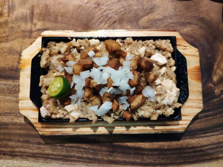 review photo of Cosmic - A Vegan Restaurant & Cafe Sisig shared by @japh8th on 01 Apr 2020 - review