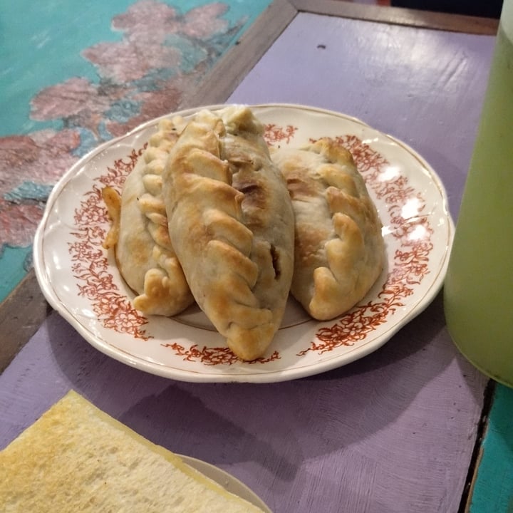 photo of La Vegana Cantina Empanadas criollas shared by @amem0rteh on  28 Feb 2022 - review