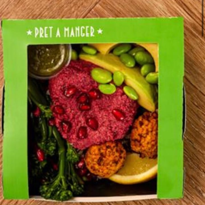 photo of Pret A Manger Sweet Potato Falafel & Smashed Beets Veggie Box shared by @jridley on  29 Apr 2020 - review