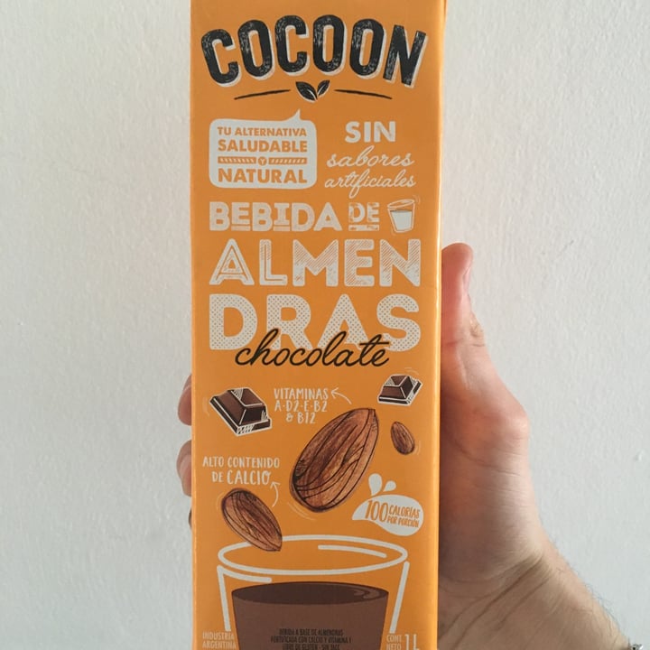 photo of Cocoon Bebida de Almendras sabor Chocolate shared by @kundo on  30 Sep 2021 - review