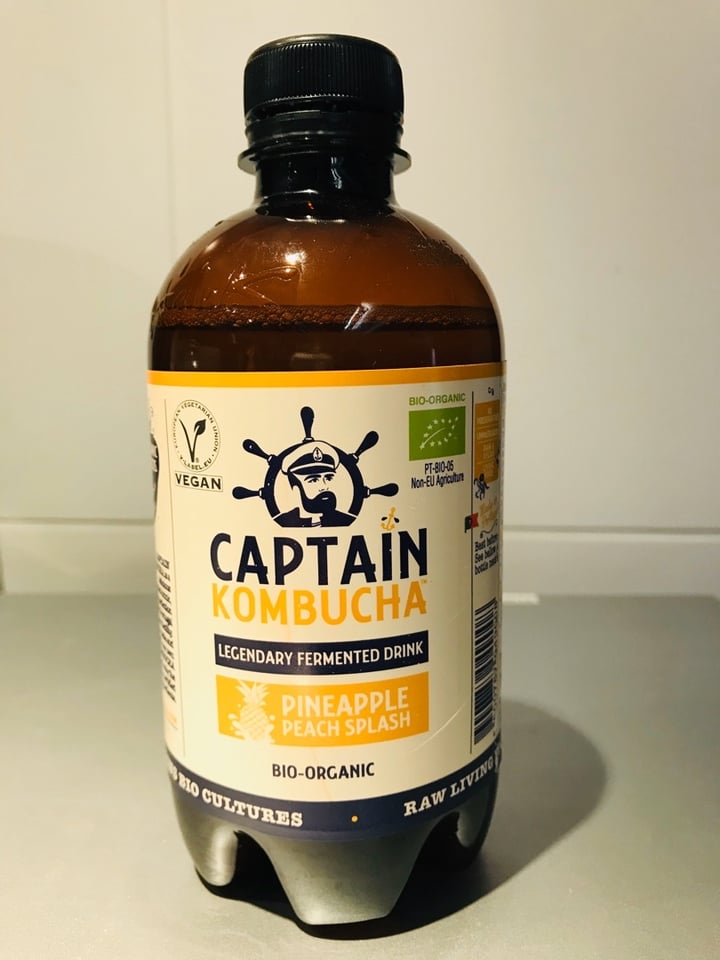 review photo of The Gutsy Captain Captain Kombucha - Pineapple Peach Splash shared by @karrotkarma on 18 Jan 2020 - review