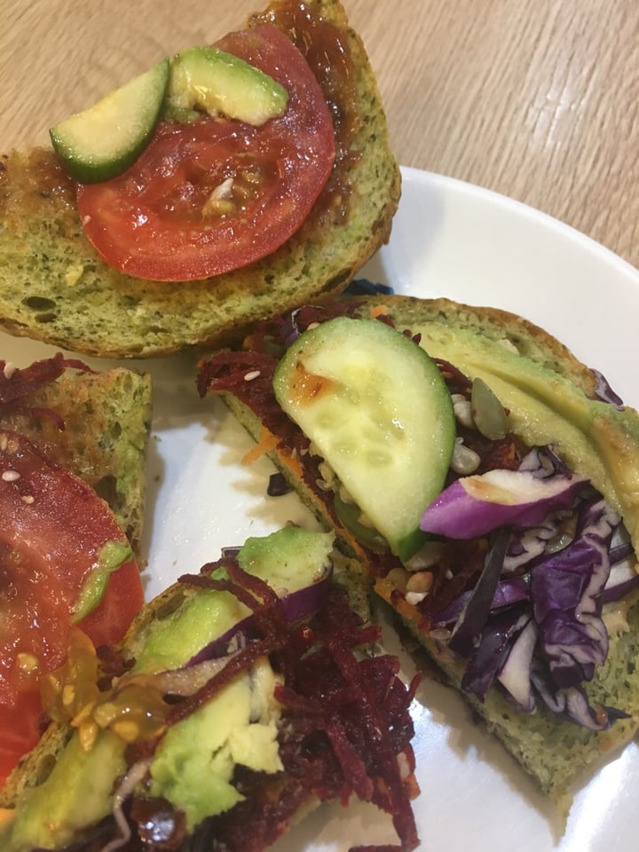 photo of Cedele Bakery Cafe - Tanjong Pagar Centre Avocado and veggies sandwich shared by @lennya68 on  30 Apr 2019 - review