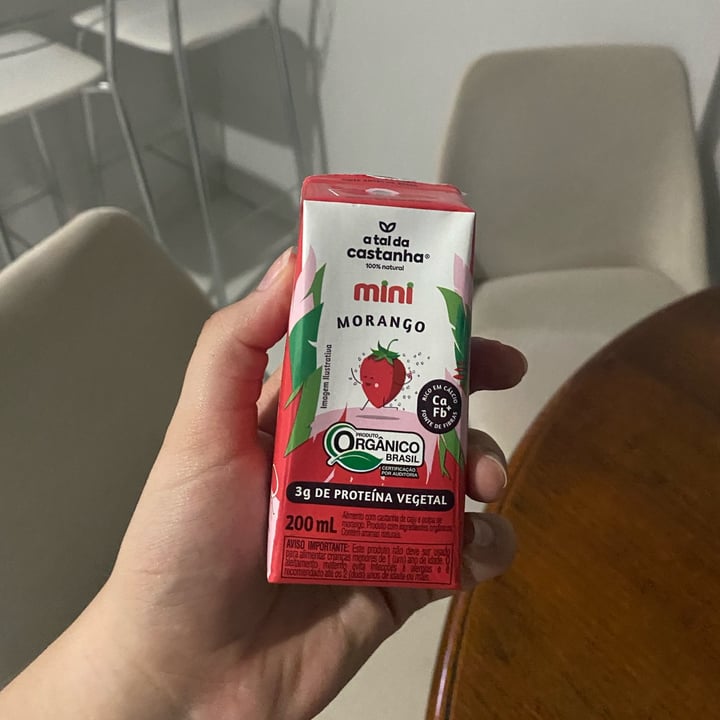 review photo of A Tal da Castanha bebida de castanha de caju com morango shared by @alicemaracaipe on 25 Jul 2022 - review