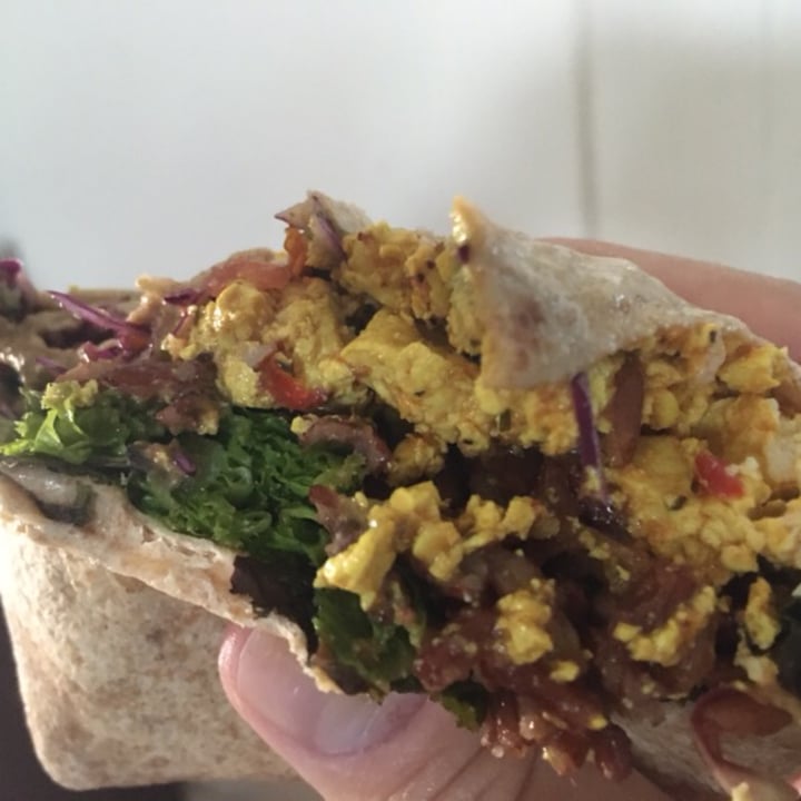 photo of a'a roots Breakfast burrito shared by @raatz on  27 Jun 2022 - review