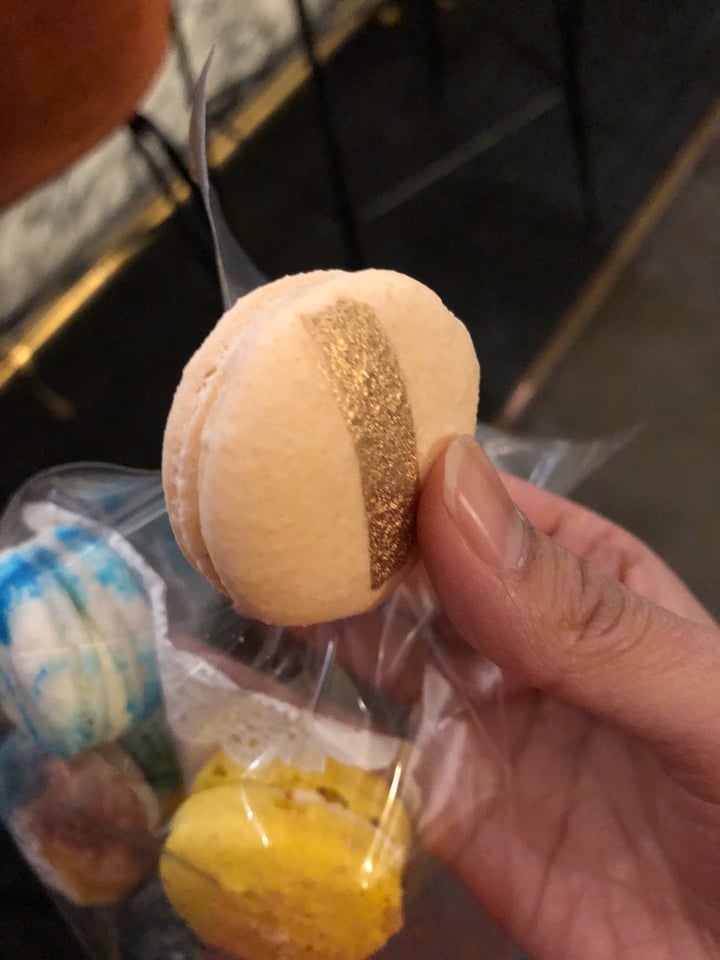 review photo of Mac & Moon Macarons shared by @oskihou on 12 Dec 2019 - review