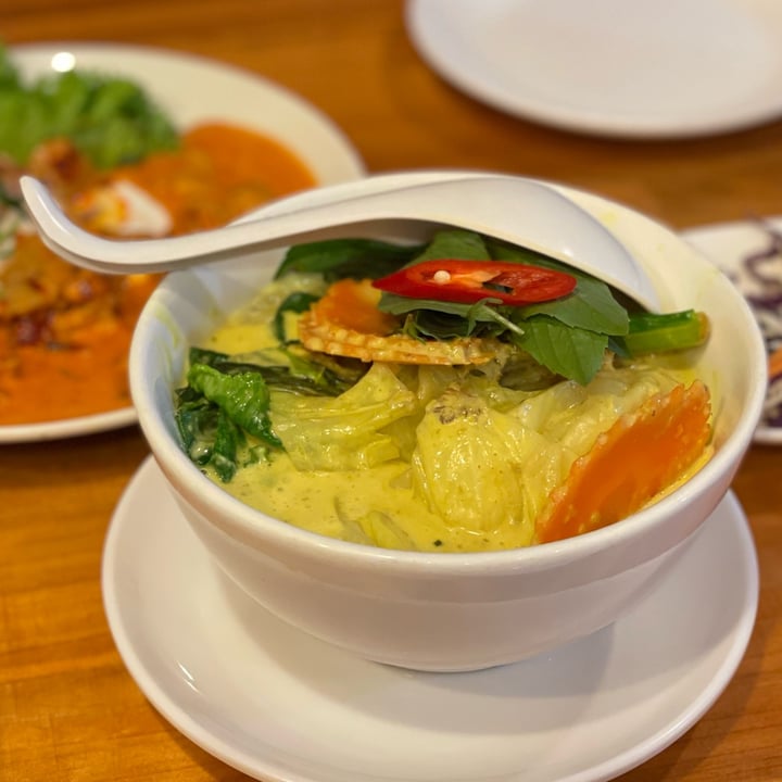 photo of Sawasdee Thai Restaurant Vegan Green Curry shared by @simhazel on  23 Sep 2022 - review