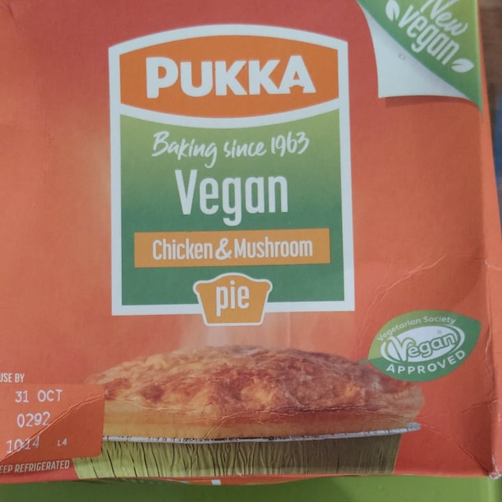 photo of Pukka Pies Chicken & Mushroom Pie shared by @adona on  08 Nov 2020 - review