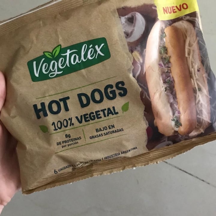 photo of Vegetalex Hot dogs 100% Vegetal shared by @greencharlie on  01 Feb 2022 - review