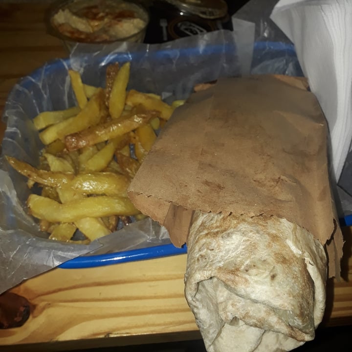photo of Kebab House Wrap De Falafel shared by @xcuasidelictualx on  28 May 2020 - review