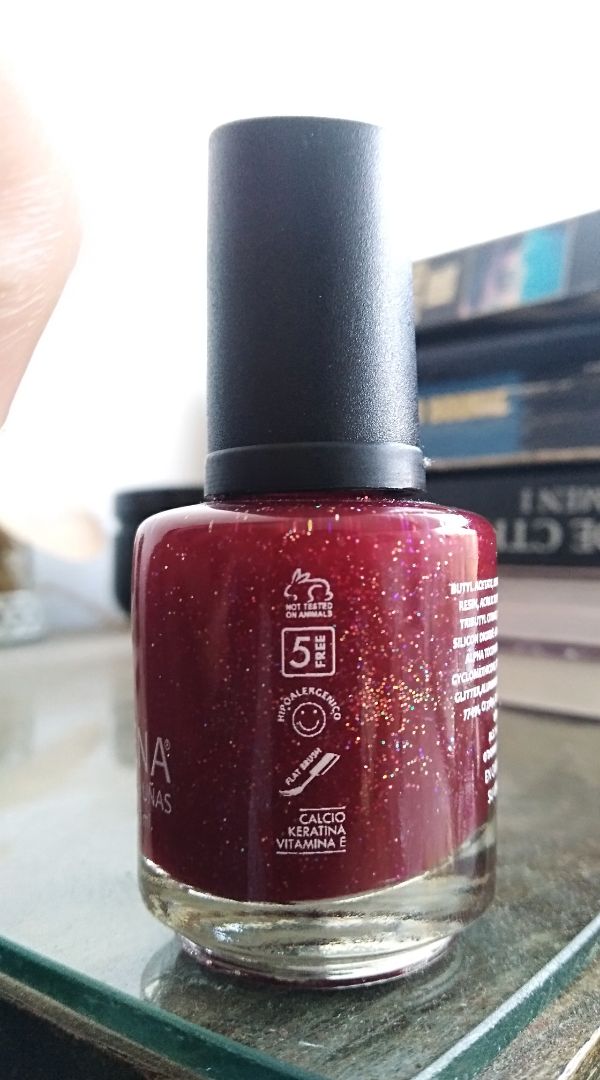 photo of Kamena Esmaltes Esmalte Para Uñas shared by @griasylum on  16 Mar 2020 - review