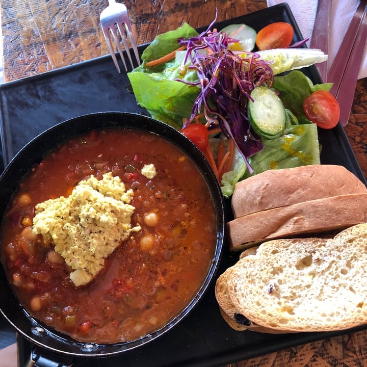 photo of Well Dressed Salad Bar The Shakshuka shared by @soy-orbison on  01 Apr 2020 - review