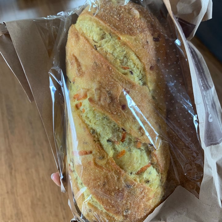 photo of Coles Pumpkin & Soybean Pane Di Casa shared by @cnnna on  30 Sep 2021 - review