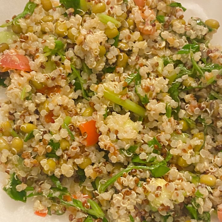photo of Costco Quinoa Salad shared by @6ixvegan on  21 Jul 2022 - review