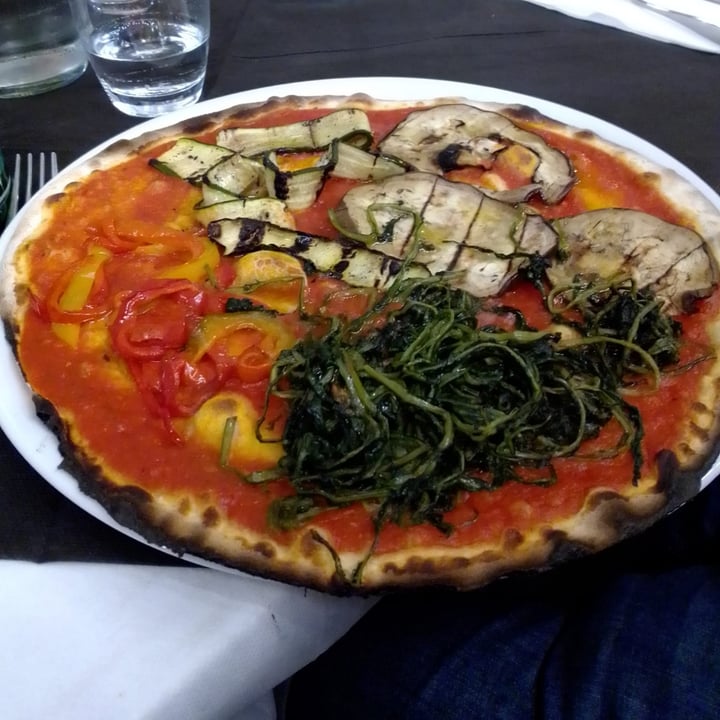 review photo of Ristorante Pizzeria Le Murelle Pizza Vegana shared by @casaleda on 29 Jun 2022 - review