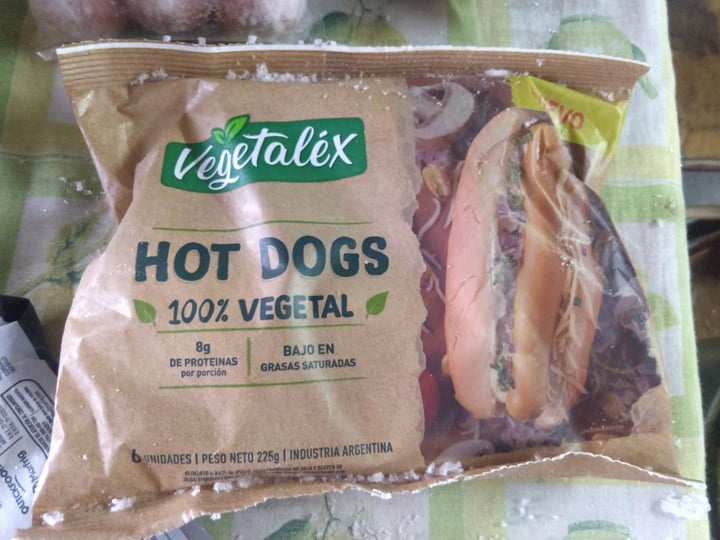 photo of Vegetalex Hot dogs 100% Vegetal shared by @andycecimolle on  19 Oct 2022 - review
