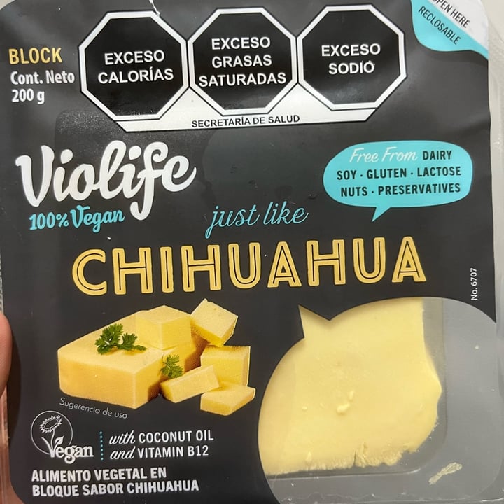 photo of Violife Queso chihuahua shared by @maryelrojas on  26 Sep 2022 - review