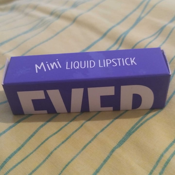 photo of Wemakeup Mini ever 09 shared by @vegarebel on  15 Apr 2022 - review