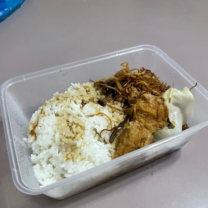 photo of Nature vegetarian delights Sesame Oil Chicken shared by @ratatouvege on  09 Aug 2021 - review