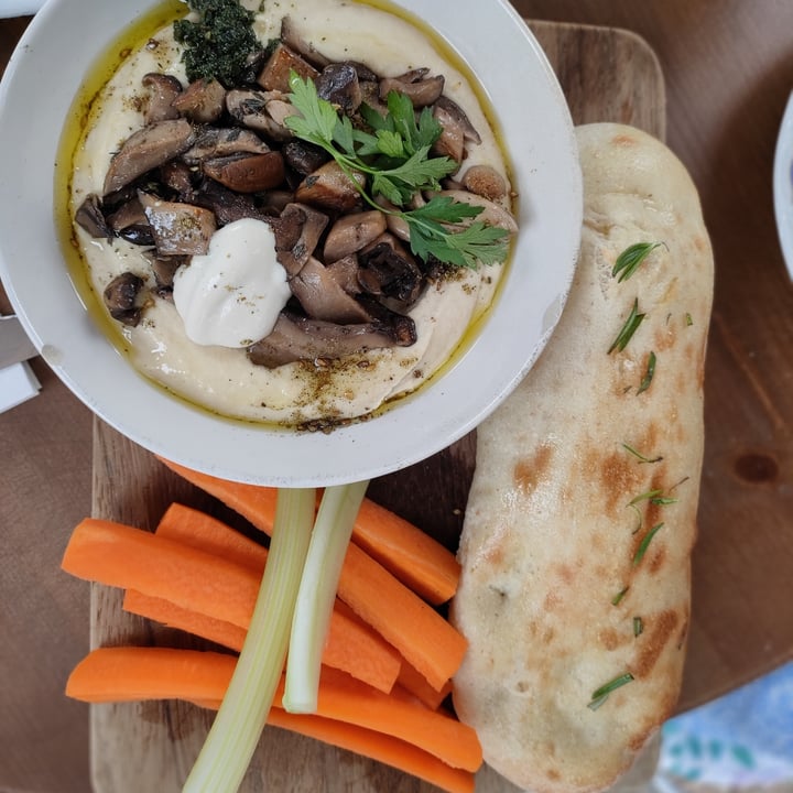 photo of Restaurante la Paloma Hummus shared by @andreavisconti on  21 Jun 2022 - review