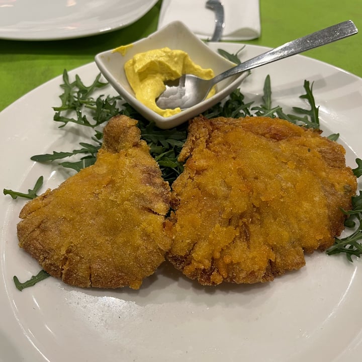 photo of Piperita Cotolette di funghi shared by @charlotteauxfraises on  23 Apr 2022 - review