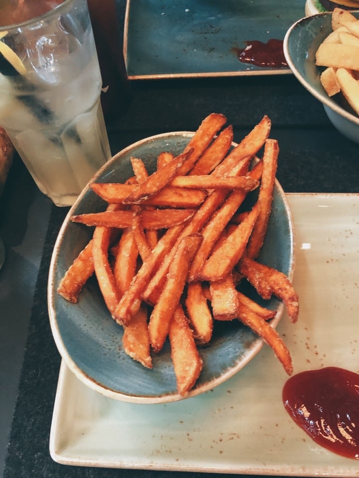 photo of Hans Im Glück German Burgergrill Sweet Potato Fries shared by @nicnicnic on  04 Jan 2020 - review