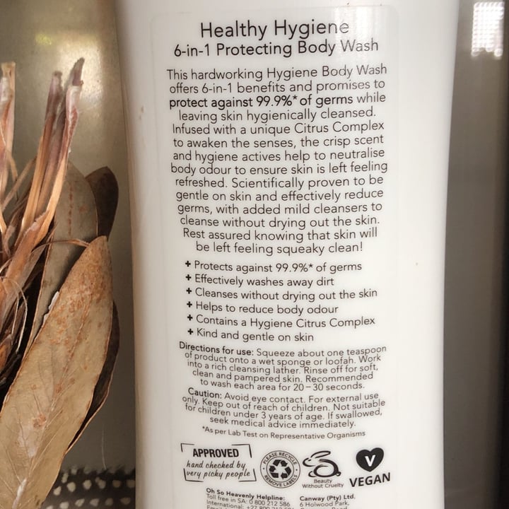 review photo of Oh So Heavenly Healthy Hygiene 6 in 1 Protecting Body Wash shared by @miavanwyk on 29 Mar 2022 - review