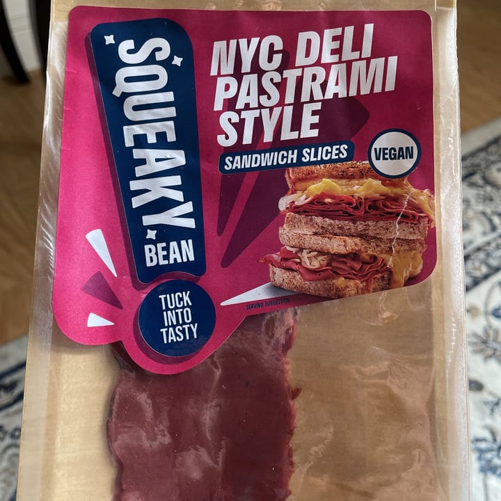 photo of Squeaky Bean NYC Deli Pastrami Style Sandwich Slices shared by @dawnfabbricatti on  30 Aug 2021 - review