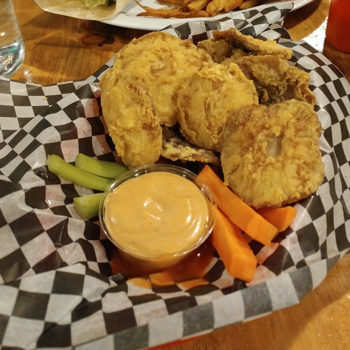 photo of The Hogtown Vegan Fried Mushrooms shared by @svraphael88 on  12 Jun 2020 - review