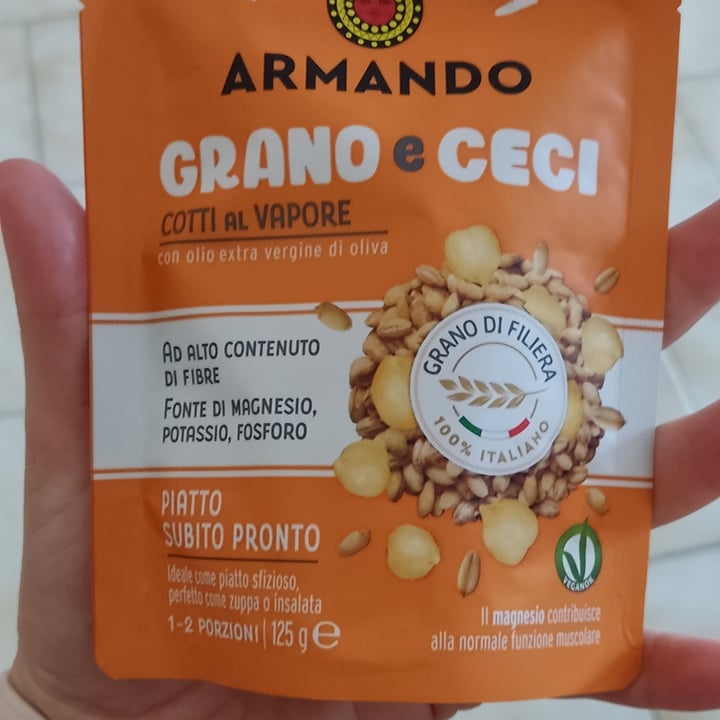 photo of Armando Grano e ceci cotti al vapore con olio extravergine di oliva shared by @fraguidetti on  13 Jun 2022 - review