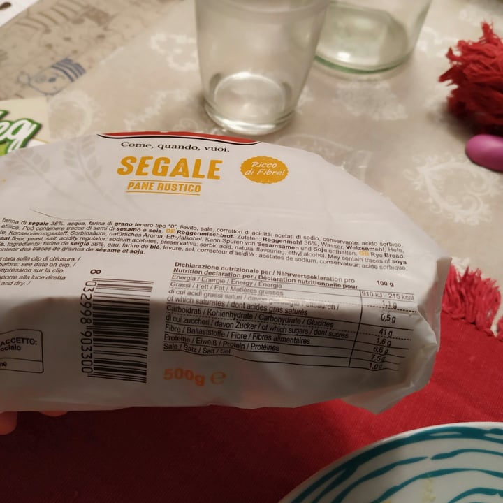 photo of DailyBread Pane di segale shared by @lussiruggeri on  23 Mar 2022 - review