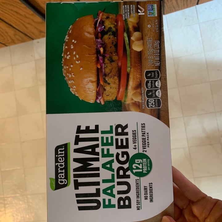 photo of Gardein Ultimate Falafel Burger shared by @carolelizabeth1001 on  28 Jun 2021 - review