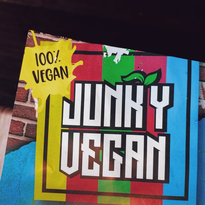 review photo of Junk y Vegan all or nothing shared by @efullante on 17 Jun 2021 - review