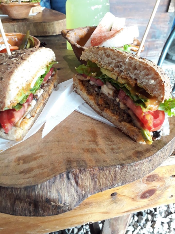 review photo of Genesis 1:29 Hamburguesa De Champiñones shared by @aire on 27 Feb 2020 - review