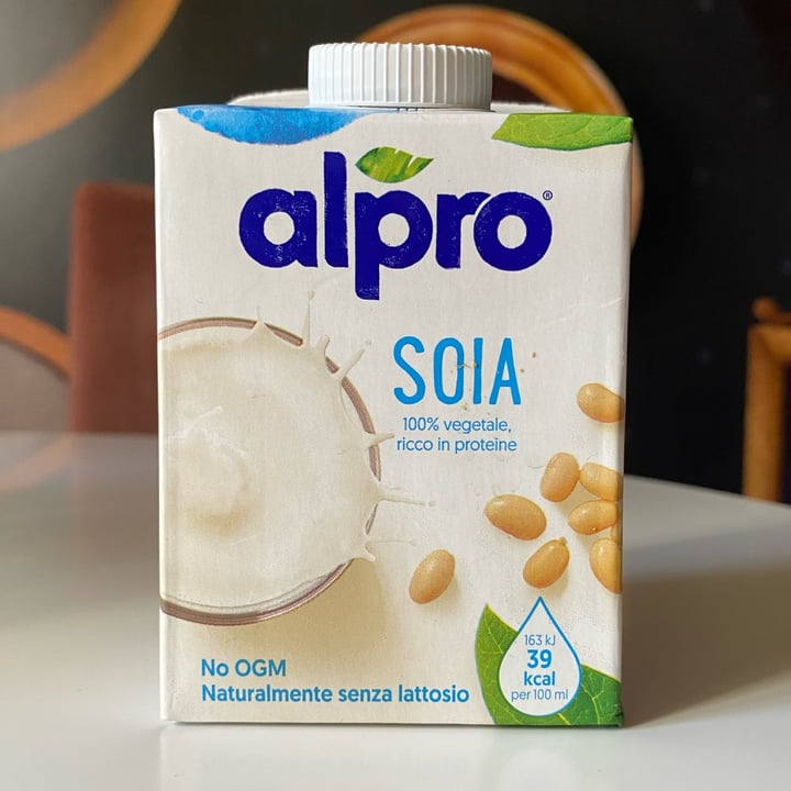 photo of Alpro 100% vegetale soia ricco in proteine shared by @vanillac on  17 Oct 2022 - review