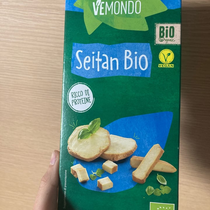 photo of Vemondo Seitan Bio shared by @veganile on  14 May 2022 - review