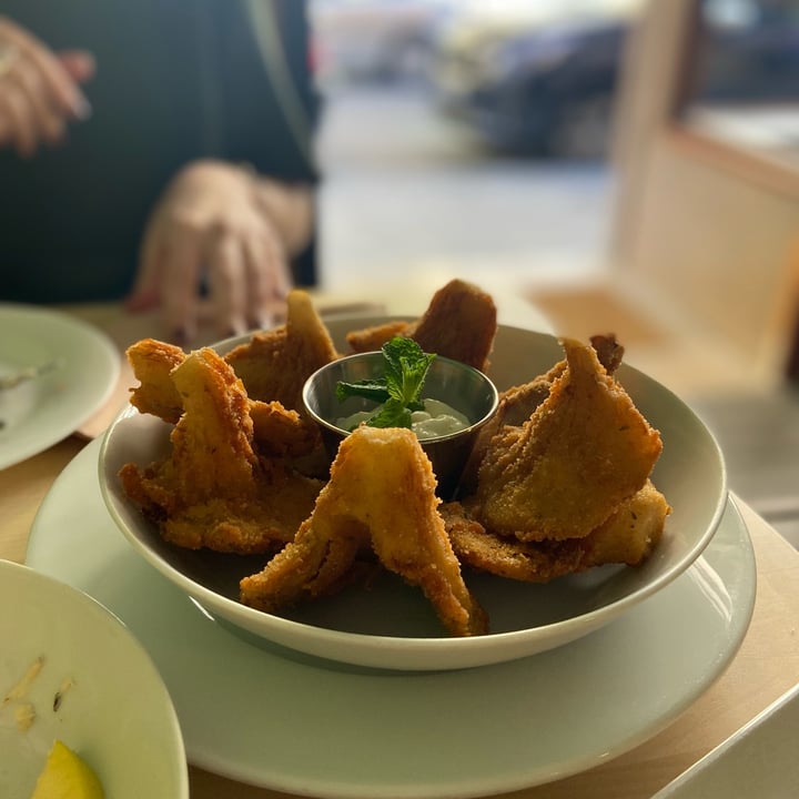 review photo of El Perro Gamberro Girgolas Rebozadas shared by @batips on 24 Oct 2021 - review