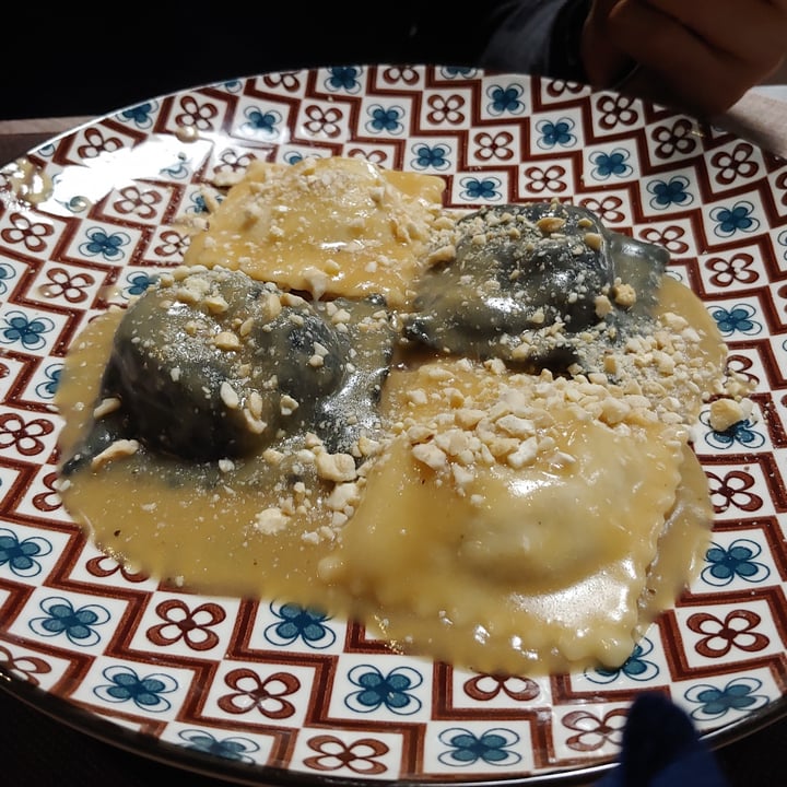 photo of La Tecia Vegana Ravioli with Seitan shared by @giulia86lotr on  30 Mar 2022 - review