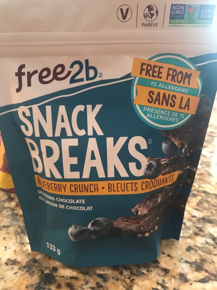 photo of Free2b Foods Snack Breaks Blueberry Crunch shared by @flowrgurln on  23 Aug 2019 - review