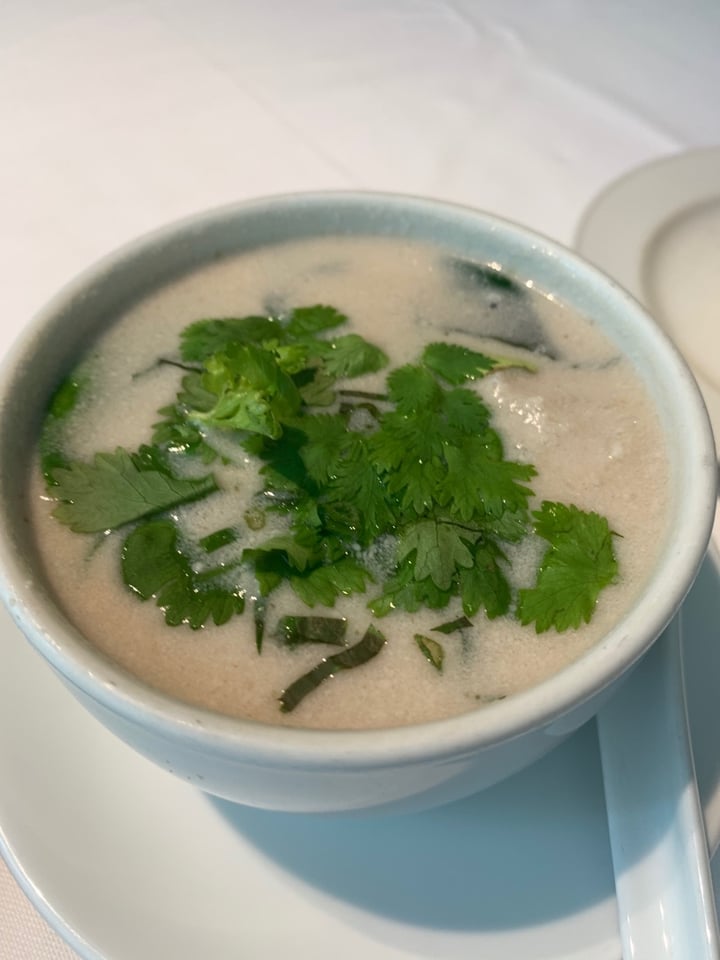 review photo of Thanying Restaurant Vegetarian Tom kha soup shared by @veggieinsingapore on 18 Jan 2020 - review