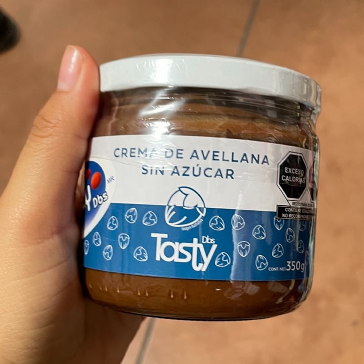 photo of Tasty crema de avellana shared by @veggieee on  29 Jun 2022 - review