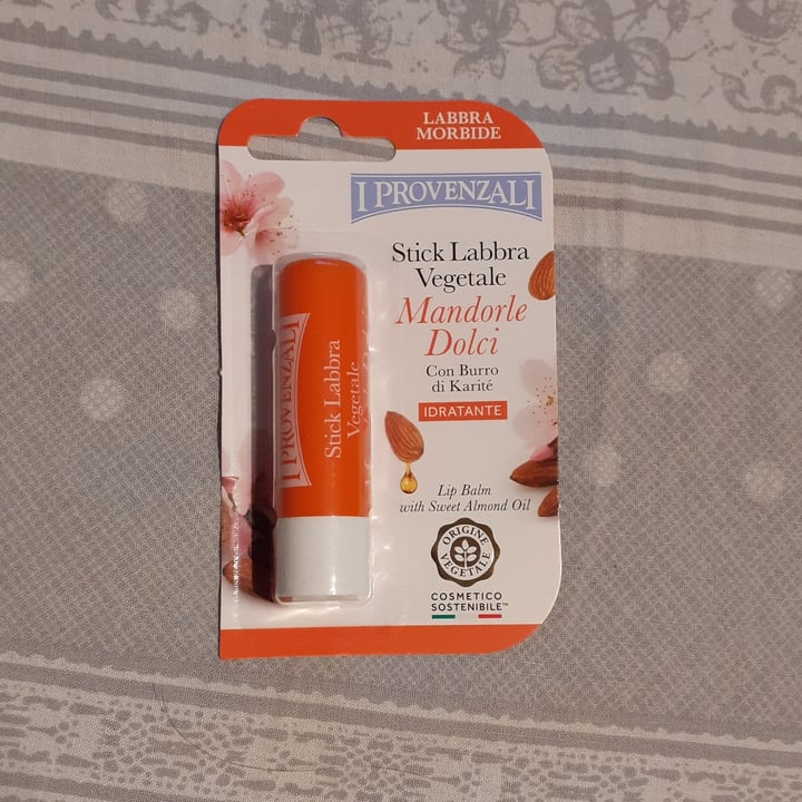 photo of I Provenzali Stick Labbra Mandorle Dolci shared by @fra102030 on  21 Dec 2020 - review