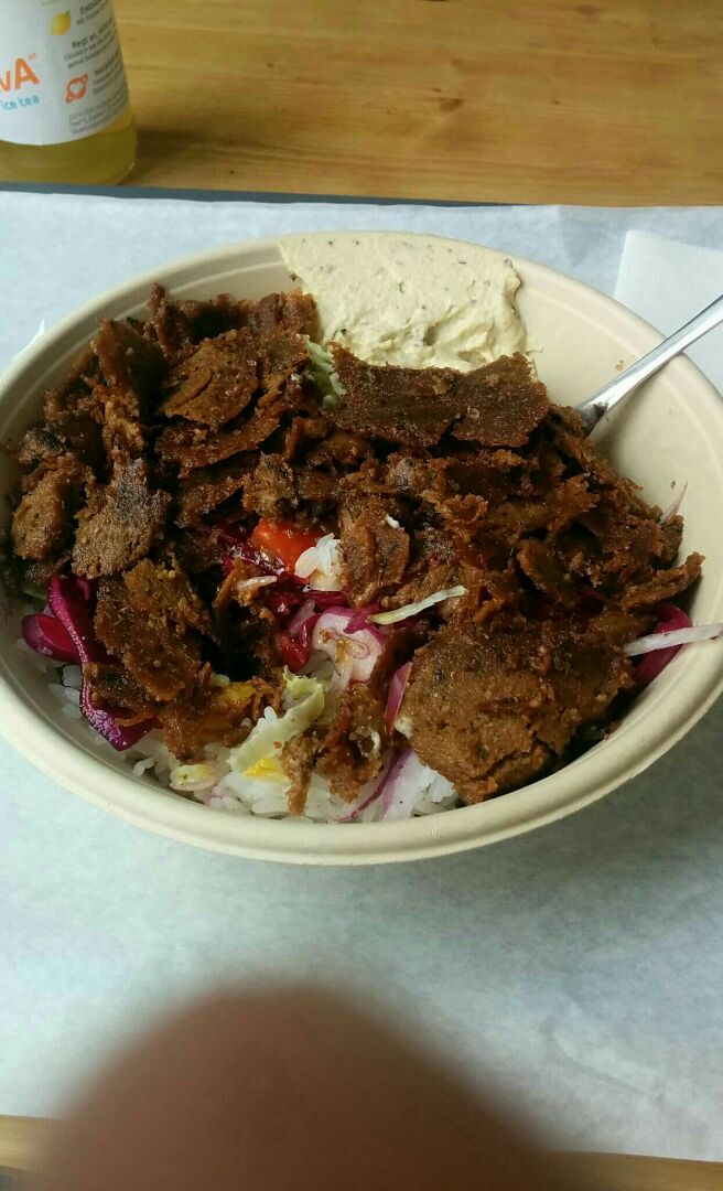 photo of Sanos Kitchen Vegan Kebab Bowl Classic shared by @kybernetes77 on  29 Feb 2020 - review