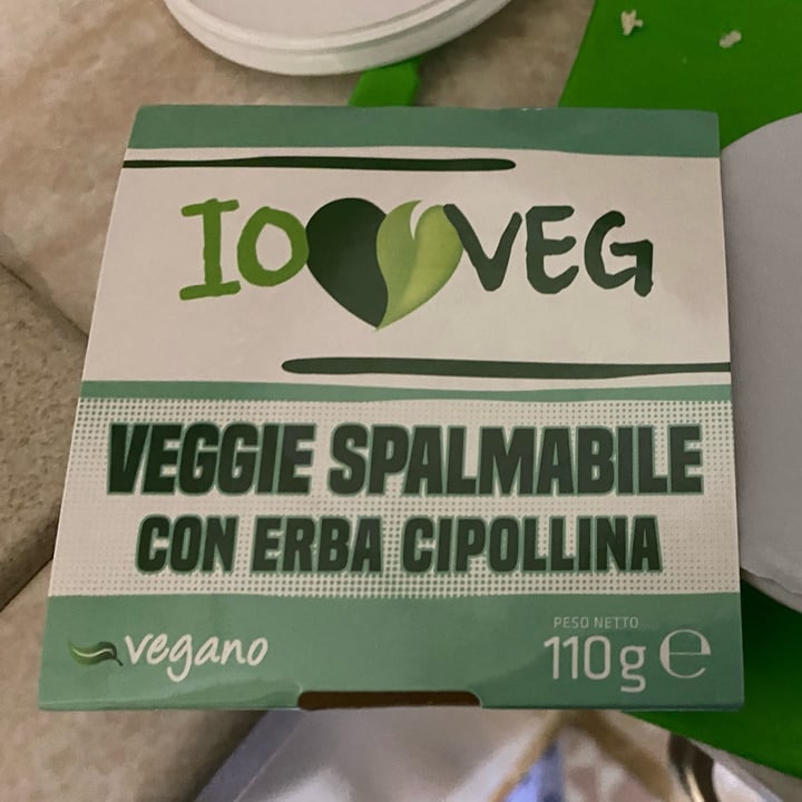 photo of ioVEG Formaggio Spalmabile Con Erba Cipollina shared by @laura00 on  21 Oct 2022 - review