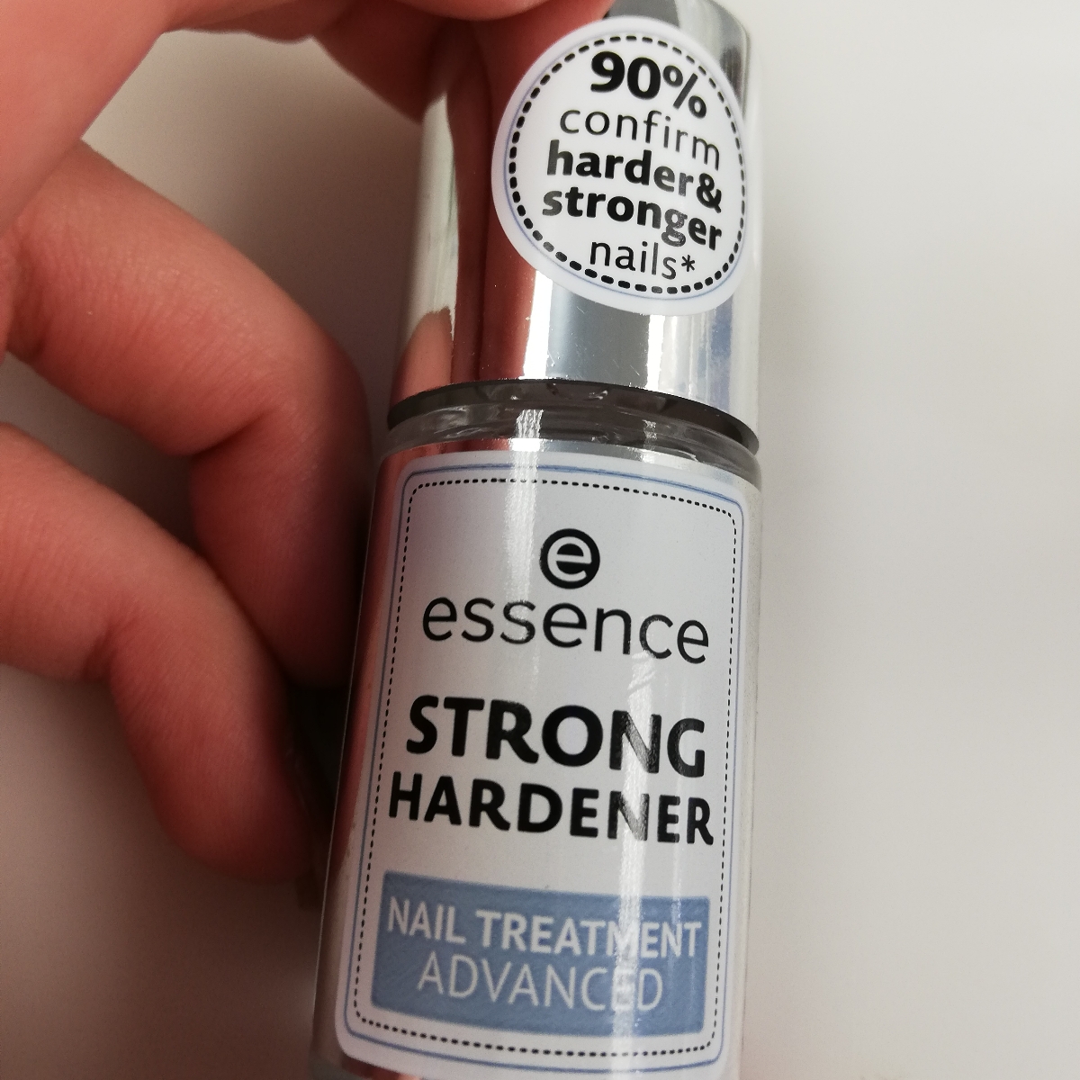 Essence Cosmetics Nail strengthener Reviews abillion