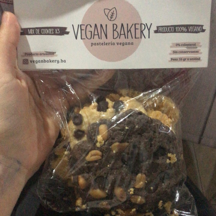 photo of Vegan Bakery Mix de cookies shared by @juanalopez on  04 Oct 2021 - review